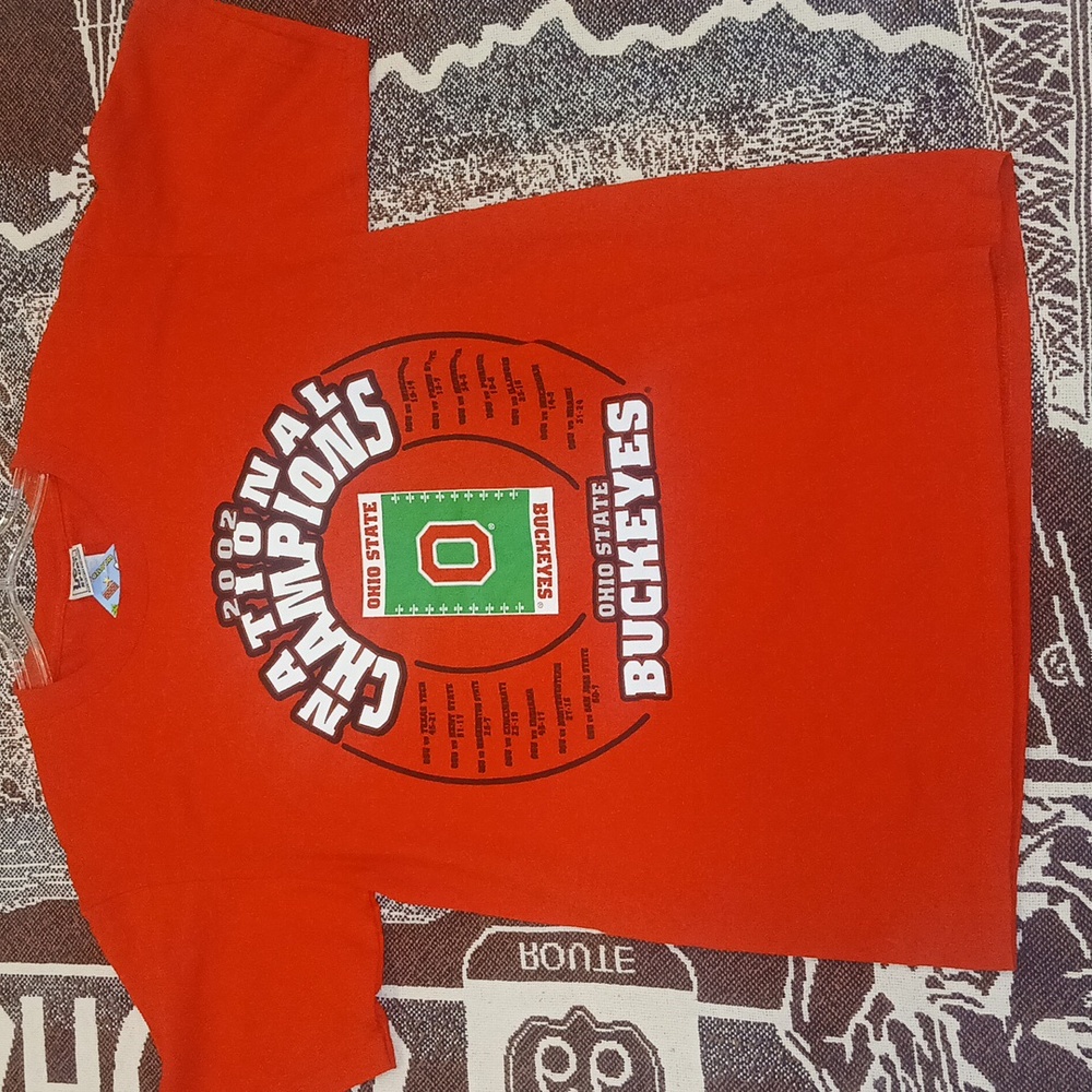 VINTAGE 2002 NATIONAL CHAMPIONS BUCKEYES TEE